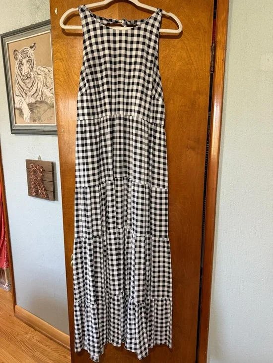 torrid Black and White Gingham Tiered Maxi Dress - Picture 1 of 7